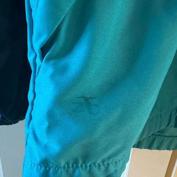 The North Face Teen Amphibious Packable Wind Jacket - Size L - Picture 14 of 16